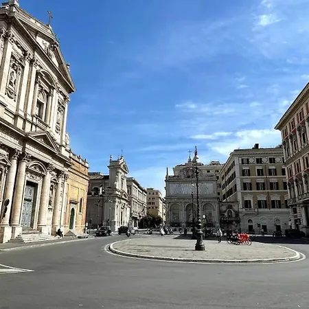 Apartment Colosseum Imperial Rome