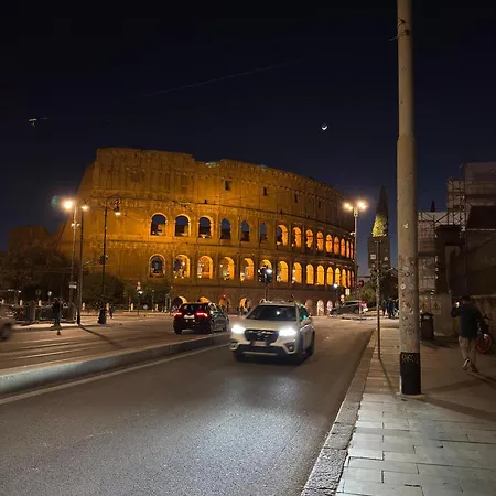 Colosseum Imperial Apartment *
