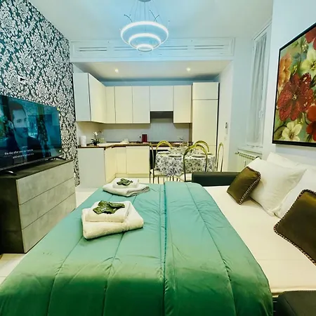 Apartment Colosseum Imperial *